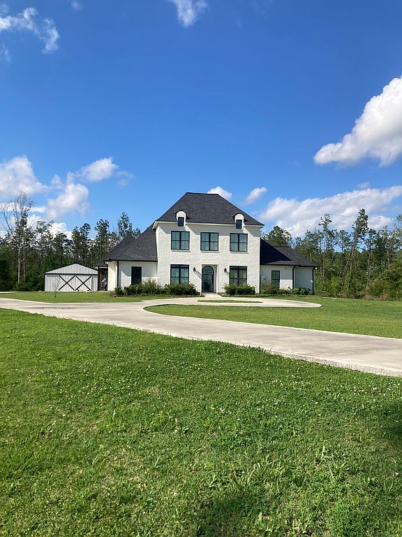 3302 W  Houston River Rd, Sulphur, LA 70663