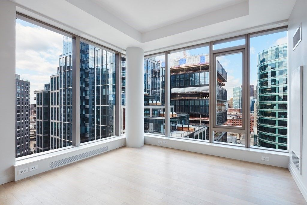 135 Seaport Blvd #1903, Boston, MA 02210
