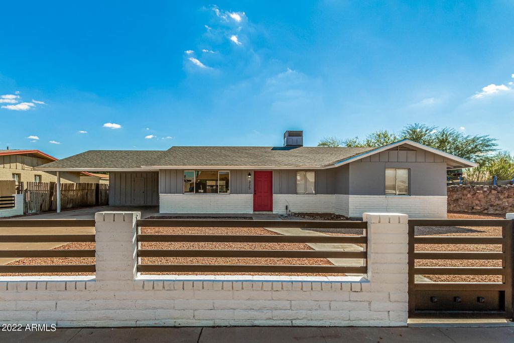 325 E Harmony Ave, Mesa, AZ 85210