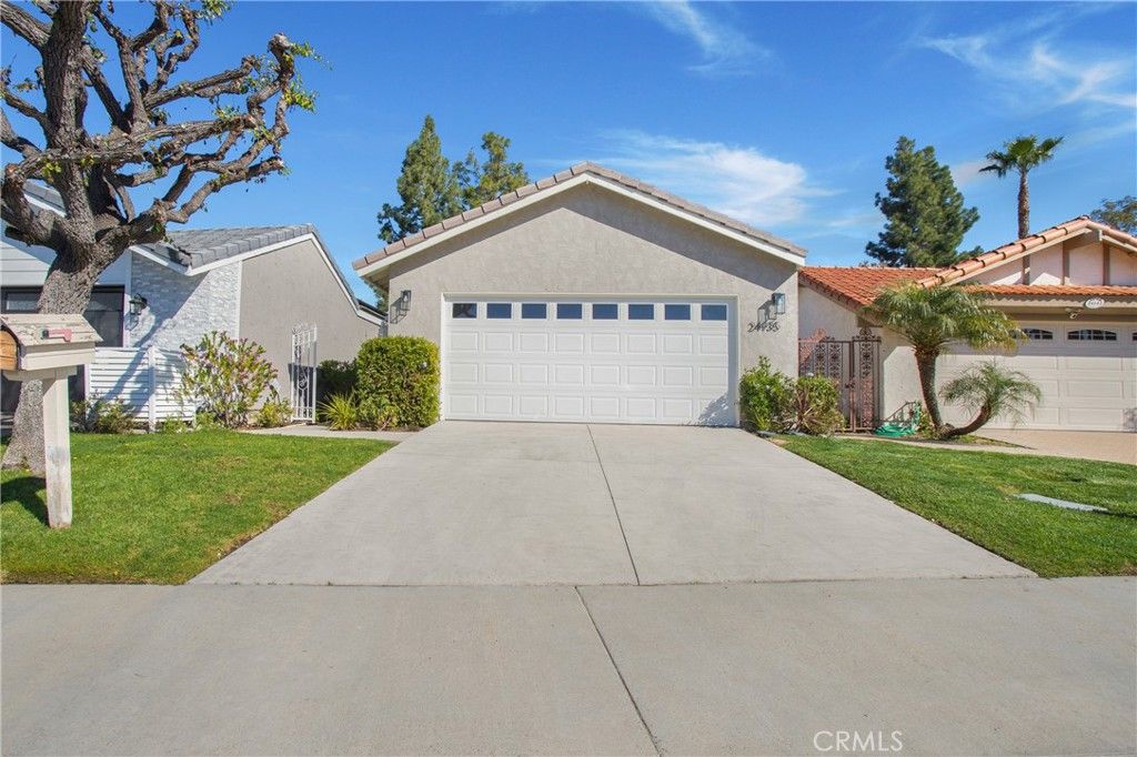24135 Jeronimo Ln, Lake Forest, CA 92630
