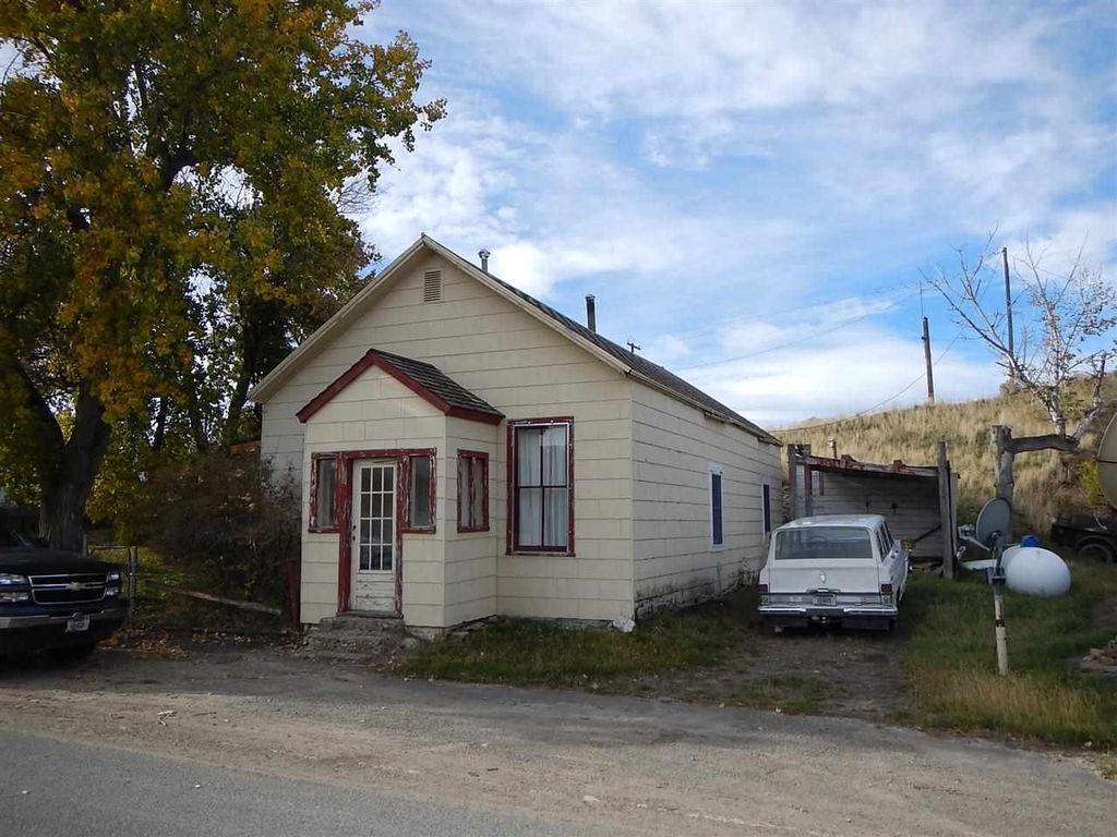 313 Main St, Toston, MT 59643 Trulia