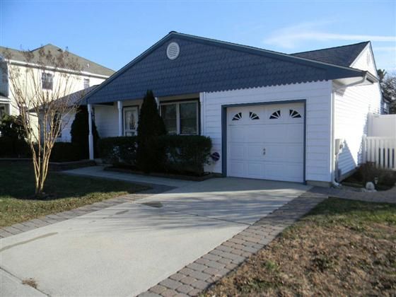 1022 Illinois Ave, Cape May, NJ 08204
