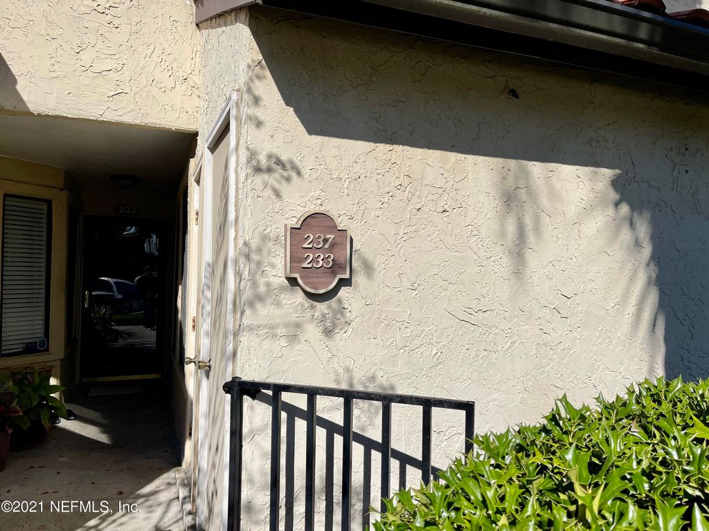 3809 Lavista Cir #237, Jacksonville, FL 32217