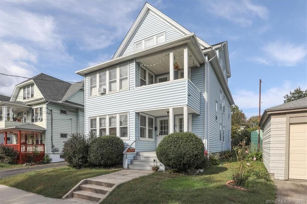 74 Harborview Ave, Bridgeport, CT 06605