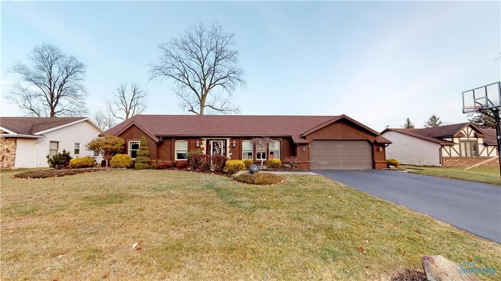 25 Adams Dr, Fremont, OH 43420 Trulia