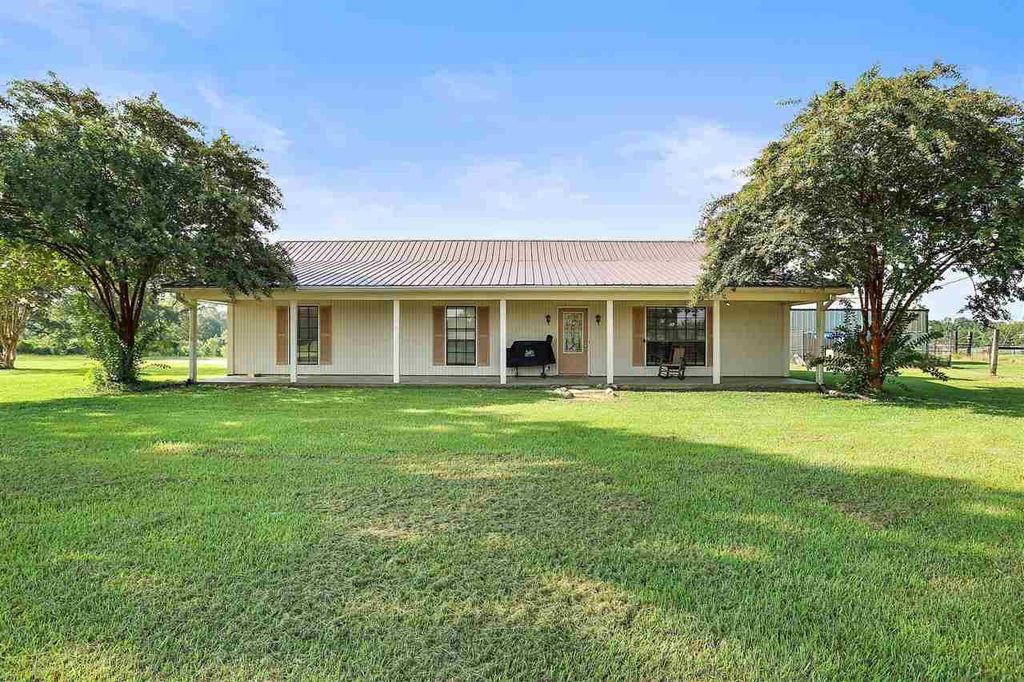 2383 Tank Rd, Terry, MS 39170 Trulia