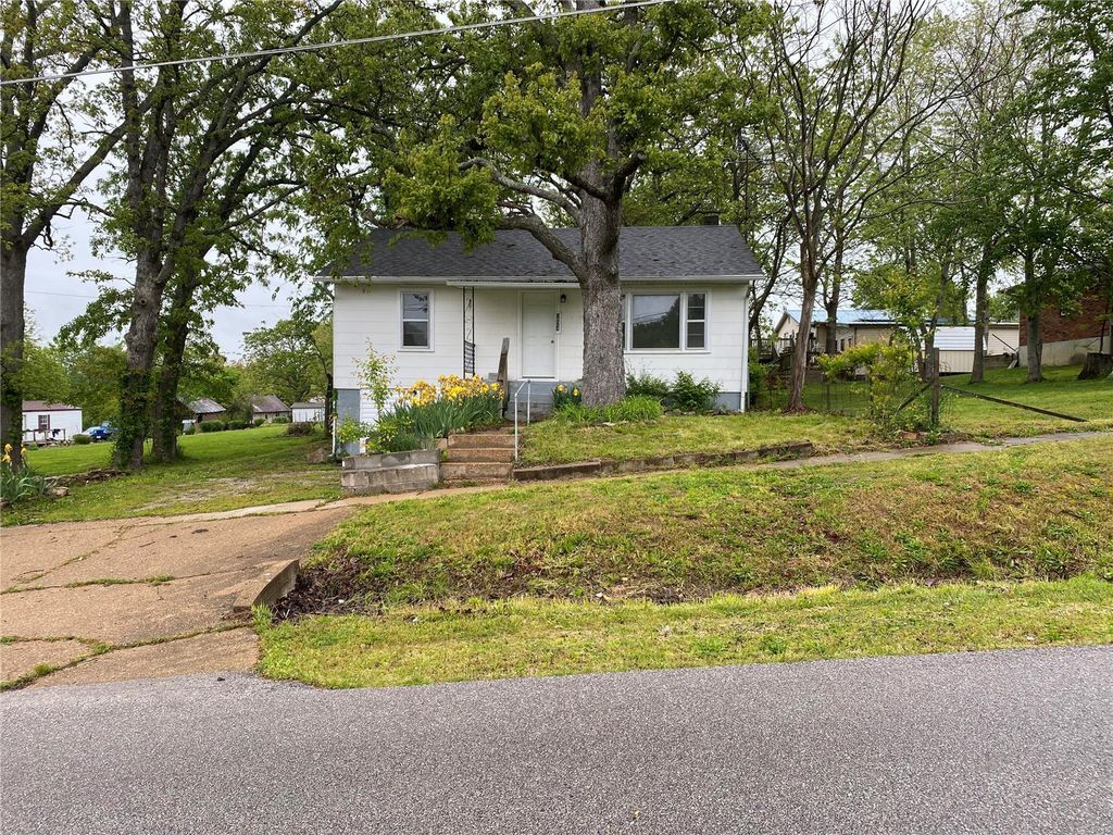 204 W 5th St, Dixon, MO 65459 Trulia