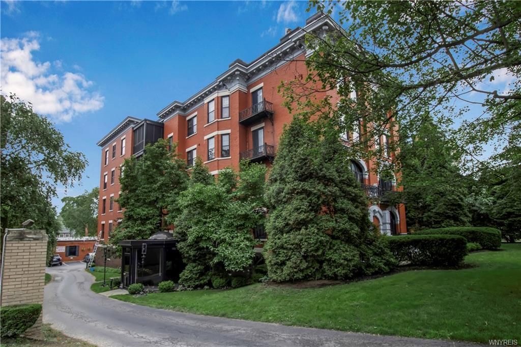 1141 Delaware Ave #5S, Buffalo, NY 14209