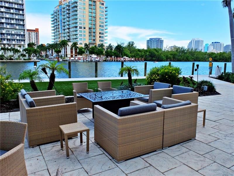 2670 E Sunrise Blvd #409, Fort Lauderdale, FL 33304