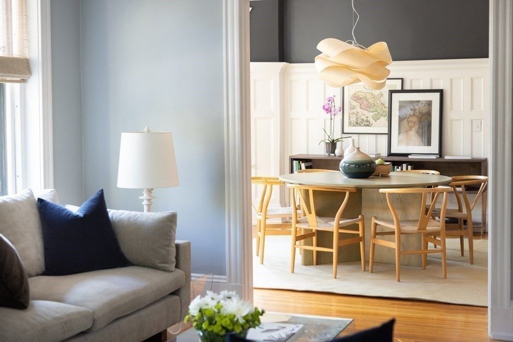 30 Powell St #2, Brookline, MA 02446
