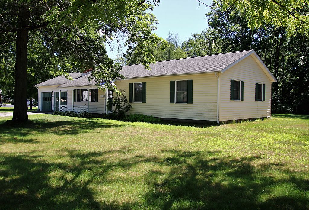 10 W Walnut St, Corinth, NY 12822 Trulia