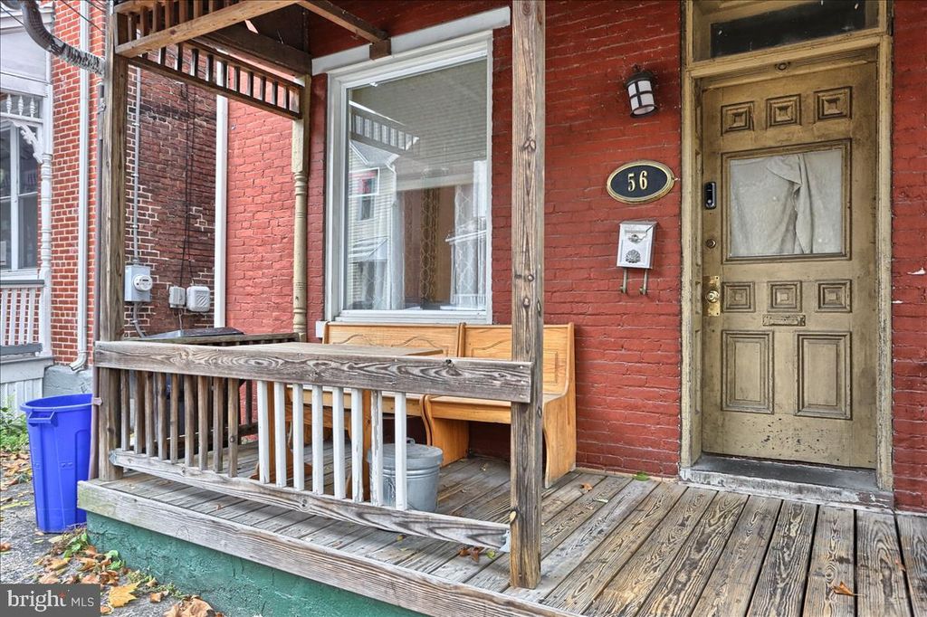 56 N 12th St, Harrisburg, PA 17103