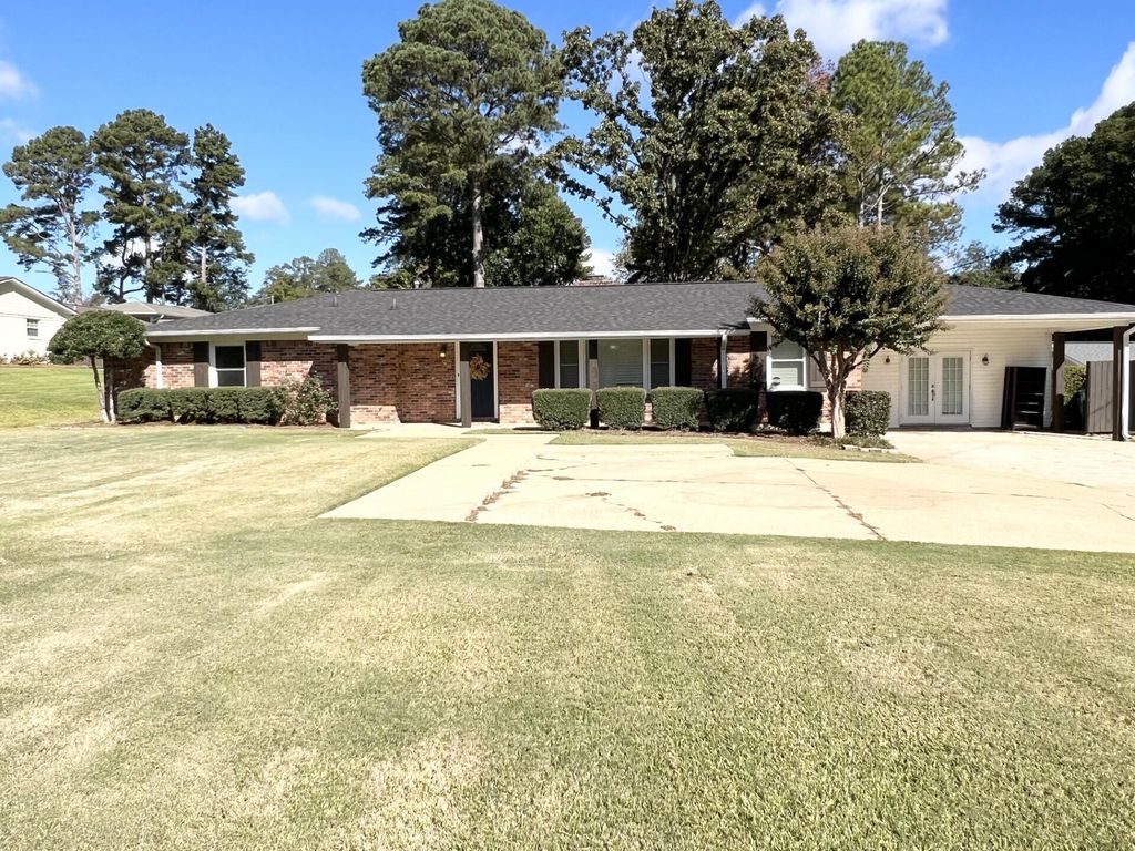 1172 Lakeshire Dr, Tupelo, MS 38804 MLS 233565 Trulia