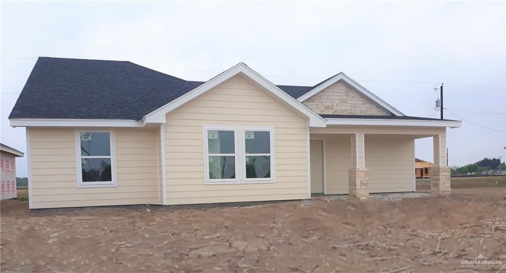 818 Sabrina Dr, Alamo, TX 78516