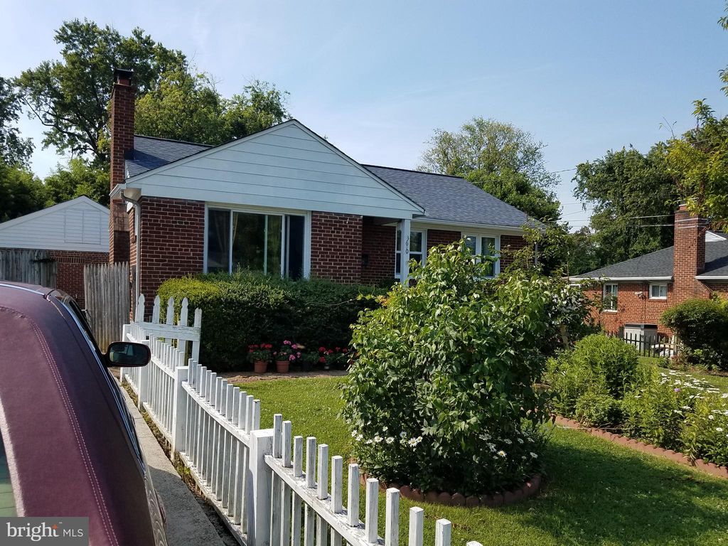 3610 Randolph Rd, Silver Spring, MD 20902