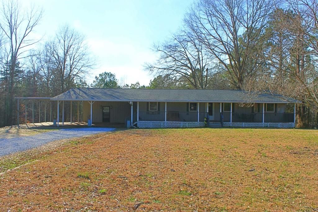 3122 Hwy 120, Tallapoosa, GA 30176 3 Bed, 2 Bath Single