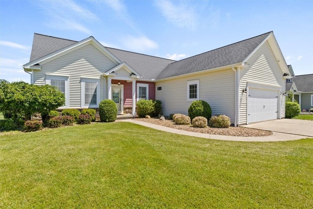 26 Copper Beech Run, Fairport, NY 14450 MLS R1541835 Trulia