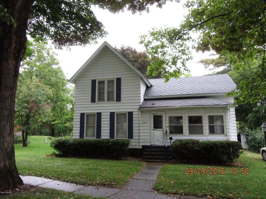 308 Mechanic St, Albion, MI 49224