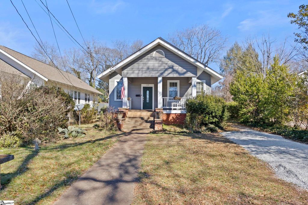 224 Buist Ave, Greenville, SC 29609