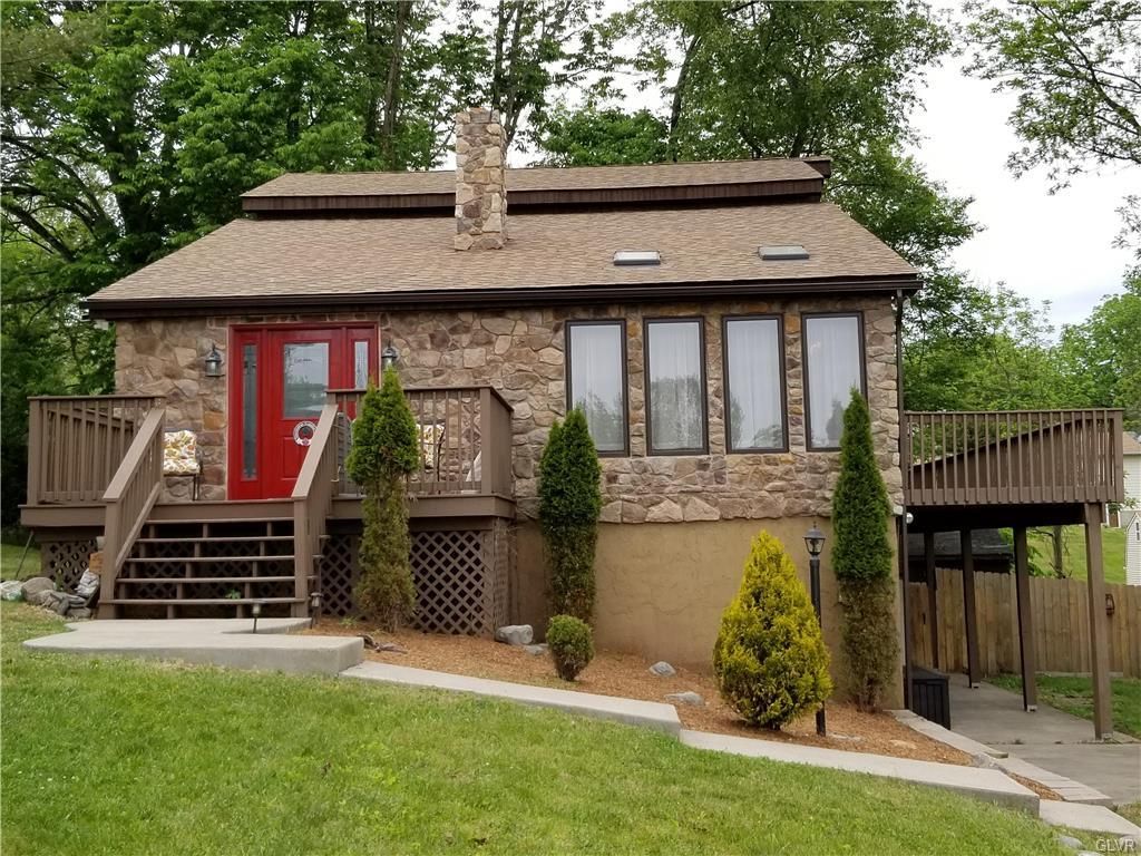 6 Morningside Dr, Mount Bethel, PA 18343 4 Bed, 3 Bath SingleFamily