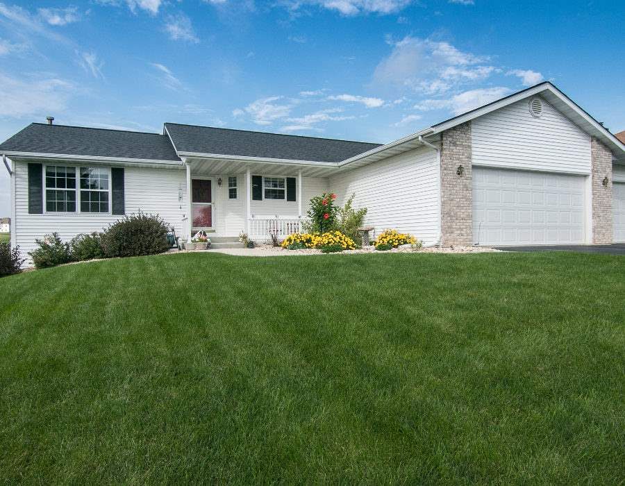 4380 Westlake Village Dr, Winnebago, IL 61088 Trulia