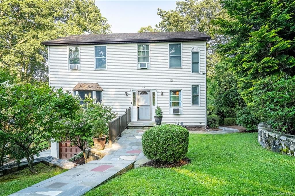 29 Woodland Rd, Pleasantville, NY 10570