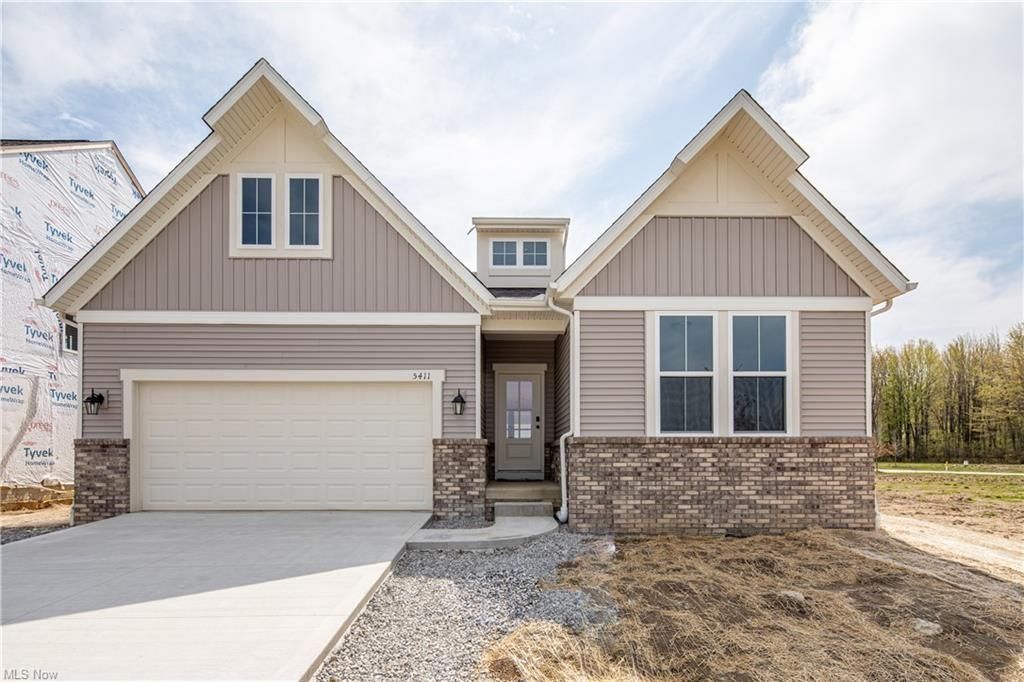 5411 Deerpath Dr, Sheffield Village, OH 44054 | Trulia