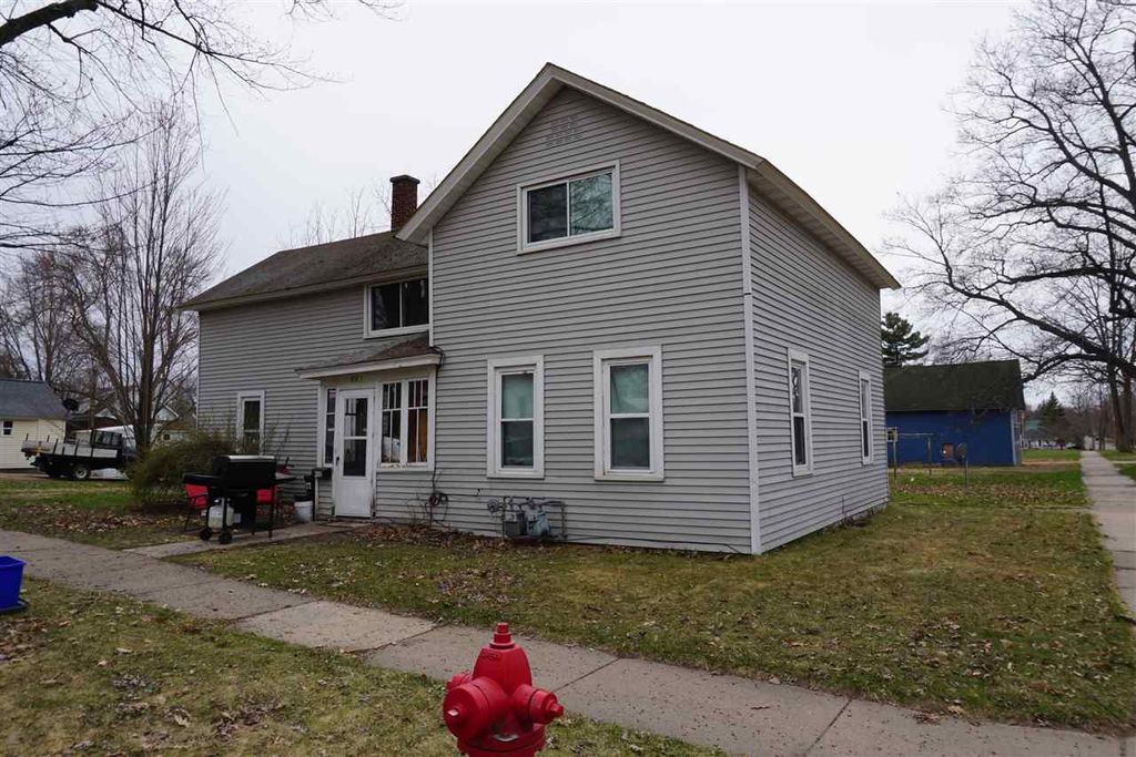 410 N  Cleveland St, Merrill, WI 54452
