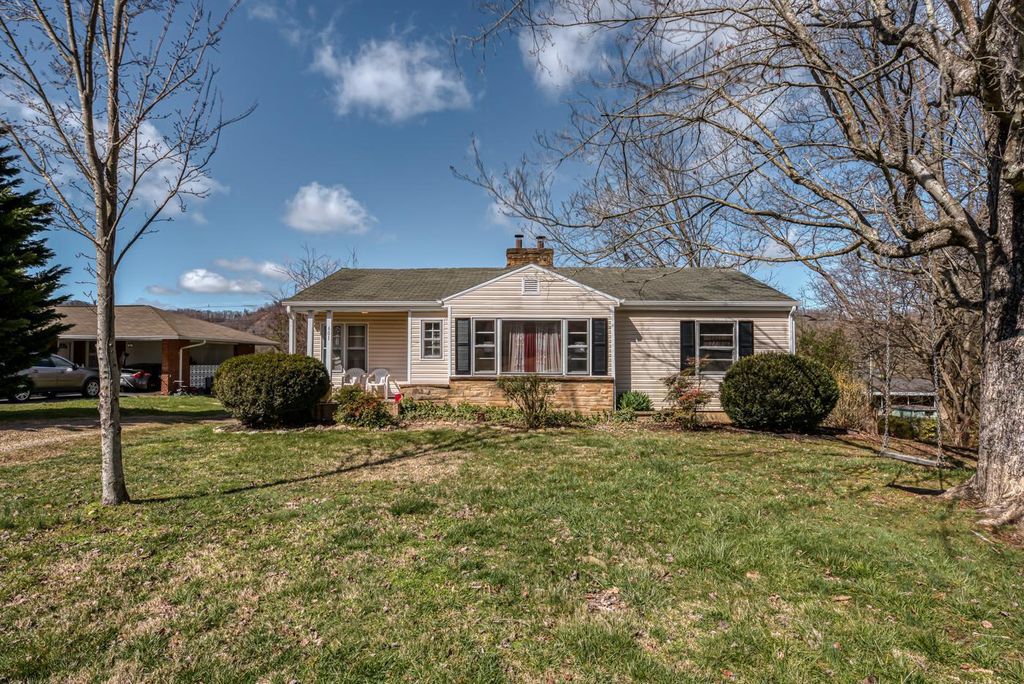 601 Douglas Dr, Rogersville, TN 3 Bed, 1 Bath SingleFamily Home 43 Photos Trulia