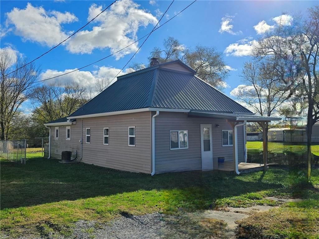 308 Harris Ave, Braymer, MO 64624