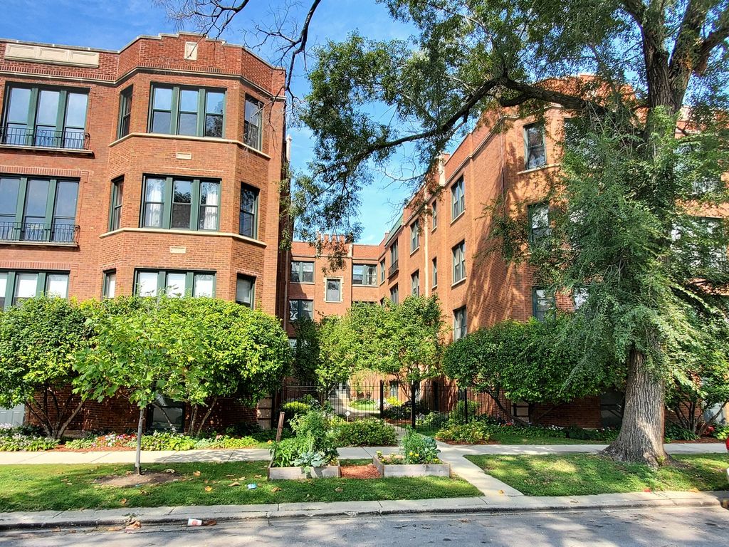 3126 W Carmen Ave 2, Chicago, IL 60625 See Estimated Value