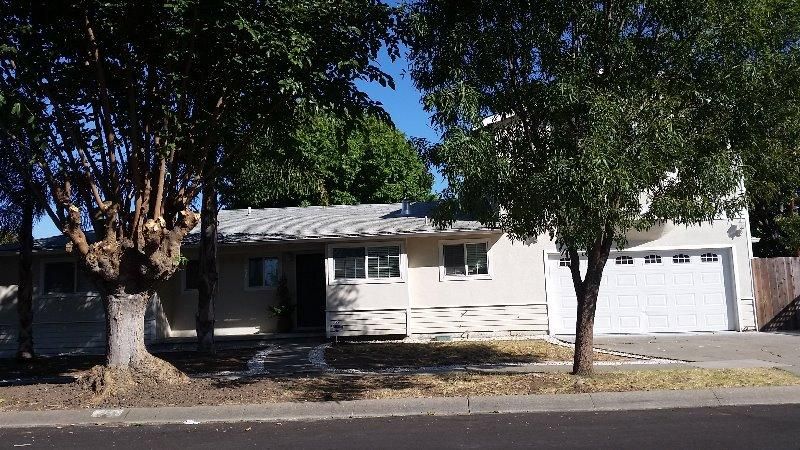 1150 Aspen Dr, Concord, CA 94520