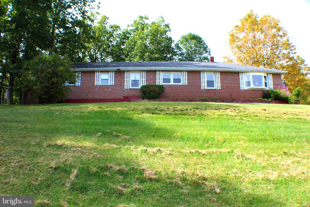 105 Roby Rd, Maysville, WV 26833 4 Bed, 3 Bath SingleFamily Home