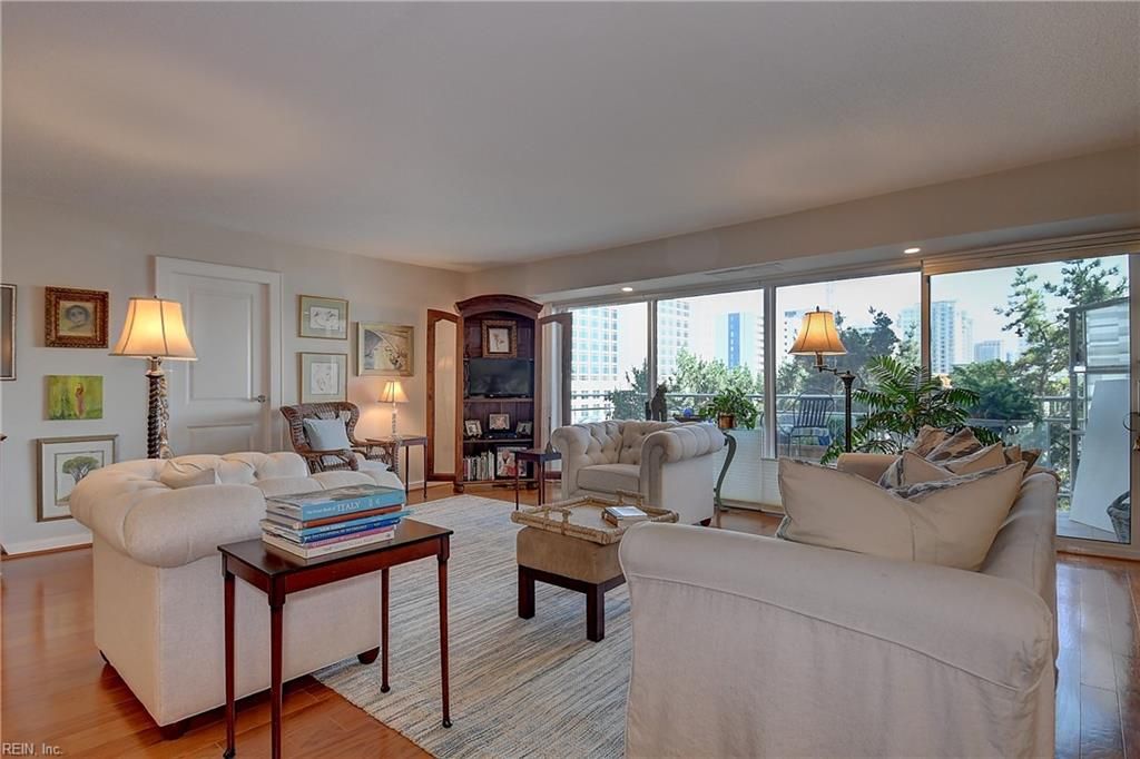 3810 Atlantic Ave #205, Virginia Beach, VA 23451