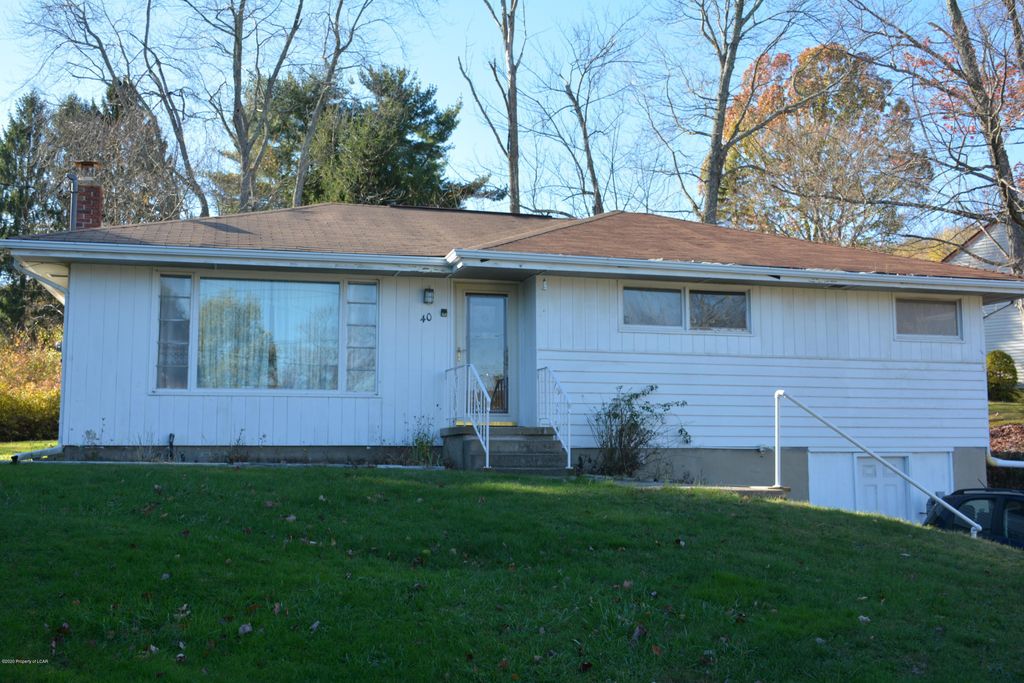 40 Oak Dr, Dallas, PA 18612 Trulia