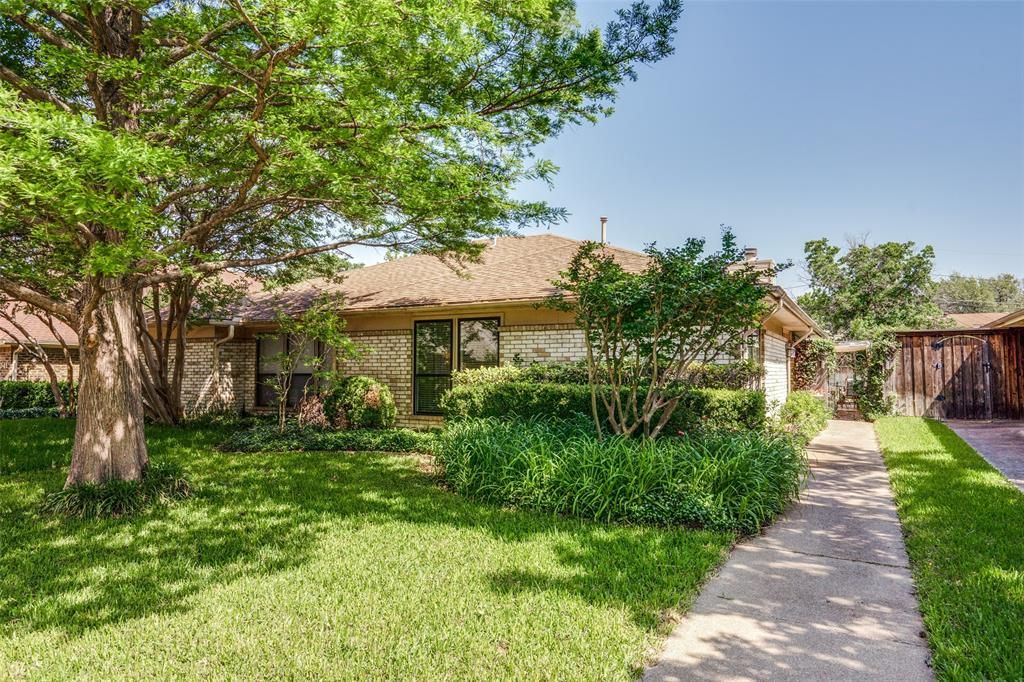 3045 Westforest Dr, Dallas, TX 75229