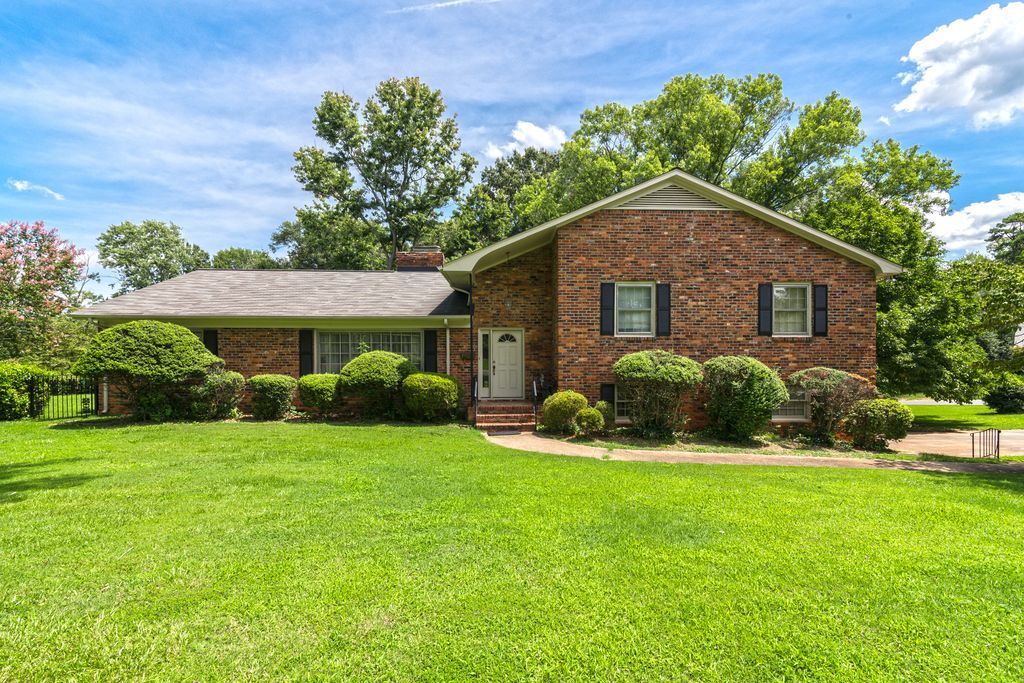 3935 Barclay Downs Dr, Charlotte, NC 28209 Trulia