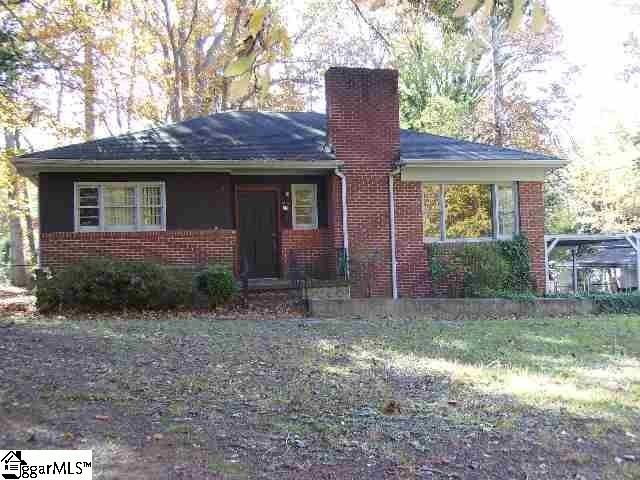 25 Twin Springs Dr, Greenville, SC 29605