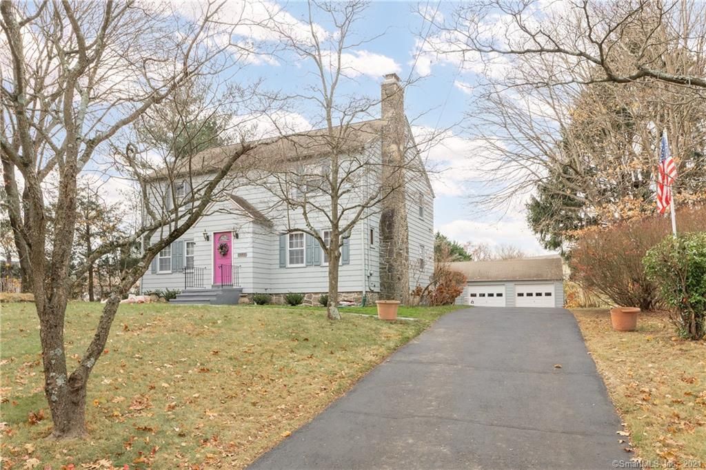 1955 Huntington Rd, Stratford, CT 06614