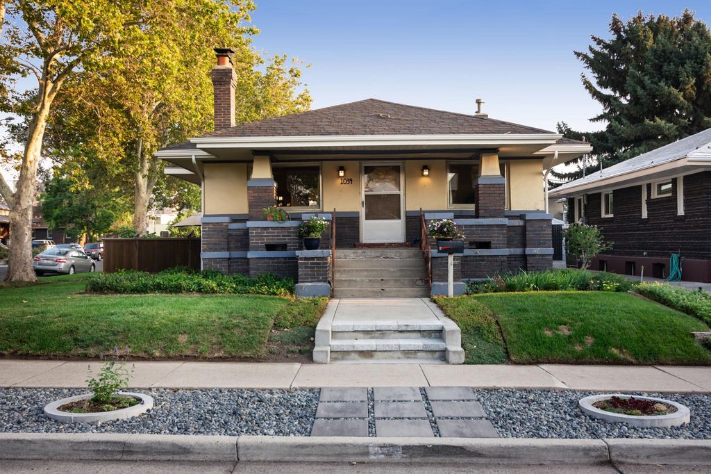 1034 E Hollywood Ave S, Salt Lake City, UT 84105