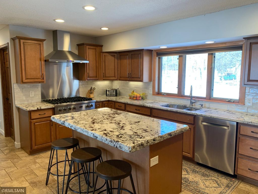 5535 Lake Sarah Heights Dr, Loretto, MN 55357 Trulia