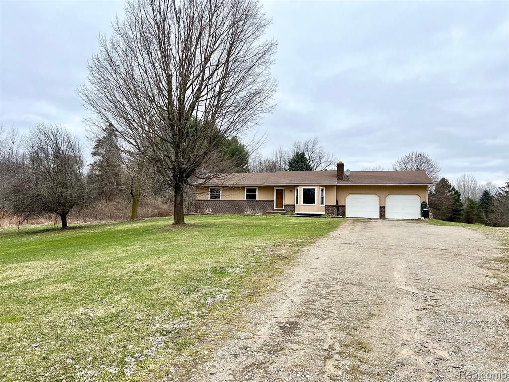 5452 Hickory Dr, Metamora, MI 48455 Trulia