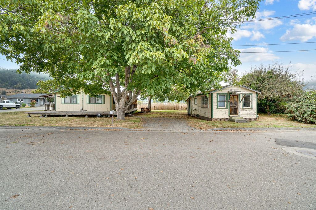 330 Berkeley St, Rio Dell, CA 95562 Trulia