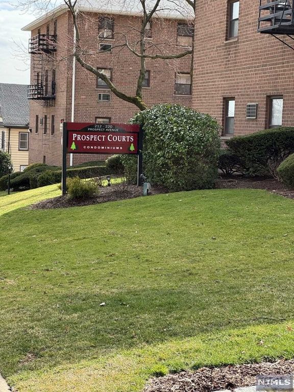 220 Prospect Ave, Hackensack, NJ 07601 Trulia