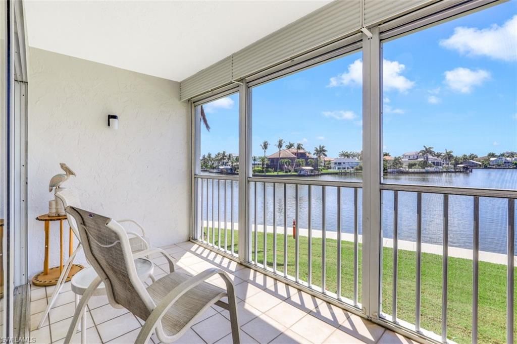 10682 Gulf Shore Dr #C-101, Naples, FL 34108