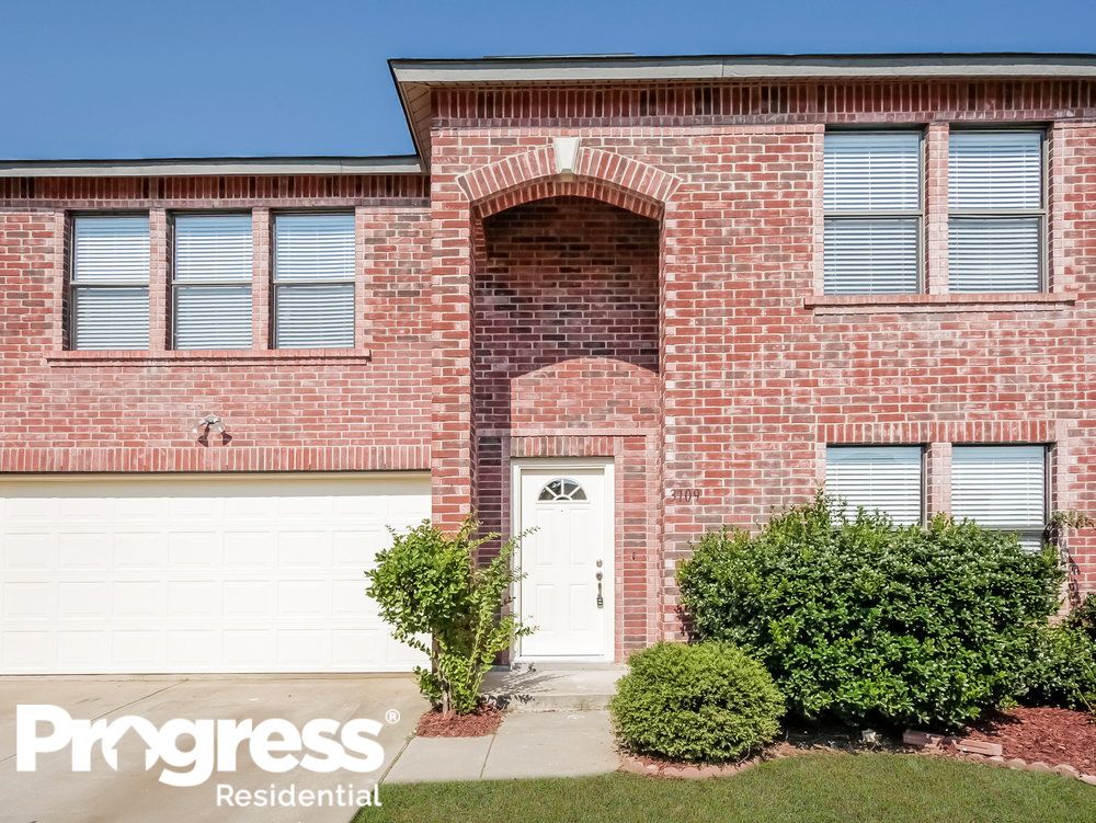 3109 Pine Valley Dr, Grand Prairie, TX 75052