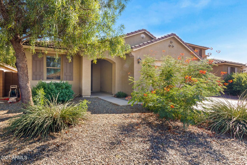 1241 W Stephanie Ln, San Tan Valley, AZ 85143
