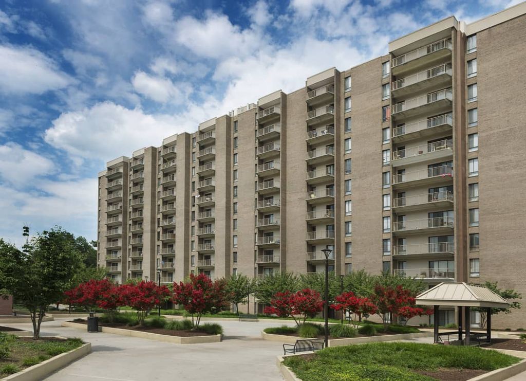 9335 Lee Hwy #0407, Fairfax, VA 22031