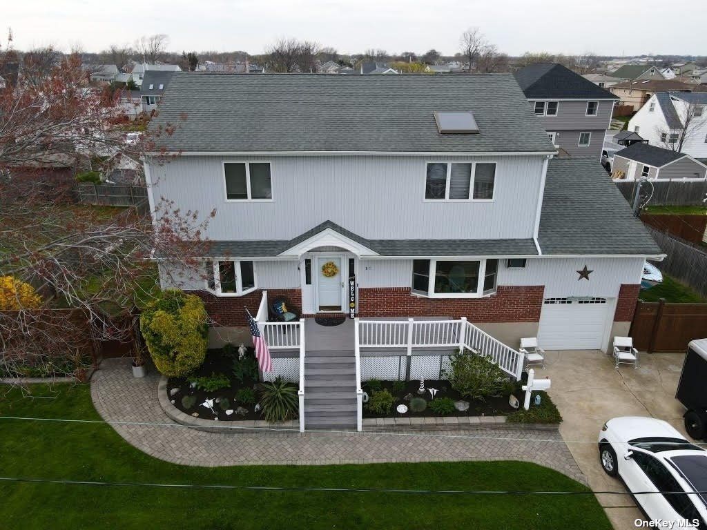 14 Pine Place, Lindenhurst, NY 11757 Trulia