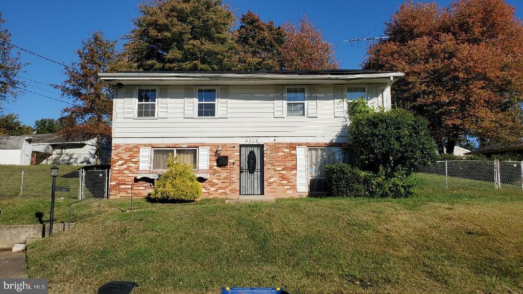 3102 Polk Ct, Lanham, MD 20706